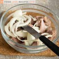Želė ir mėsos salotos - 2 patiekalai iš 1 kiaulienos kojos